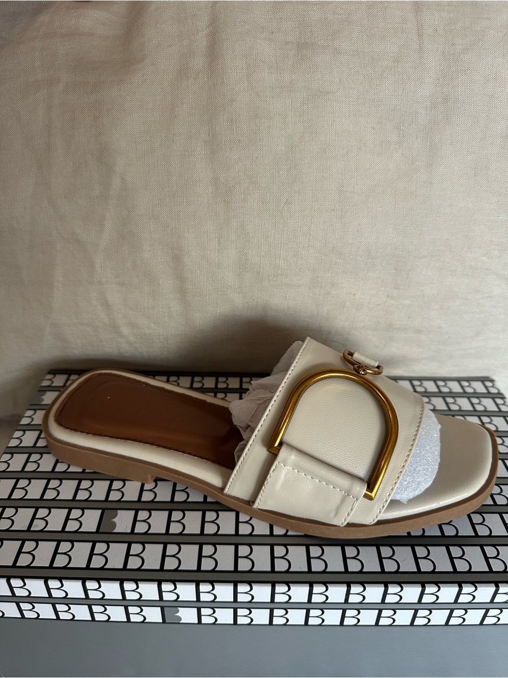 Women's Cream Slide Sandal with Gold Accent